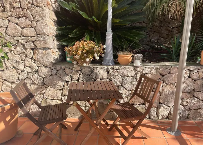 Apartment - 2 Bedrooms - Kitchen - Shared Pool - View