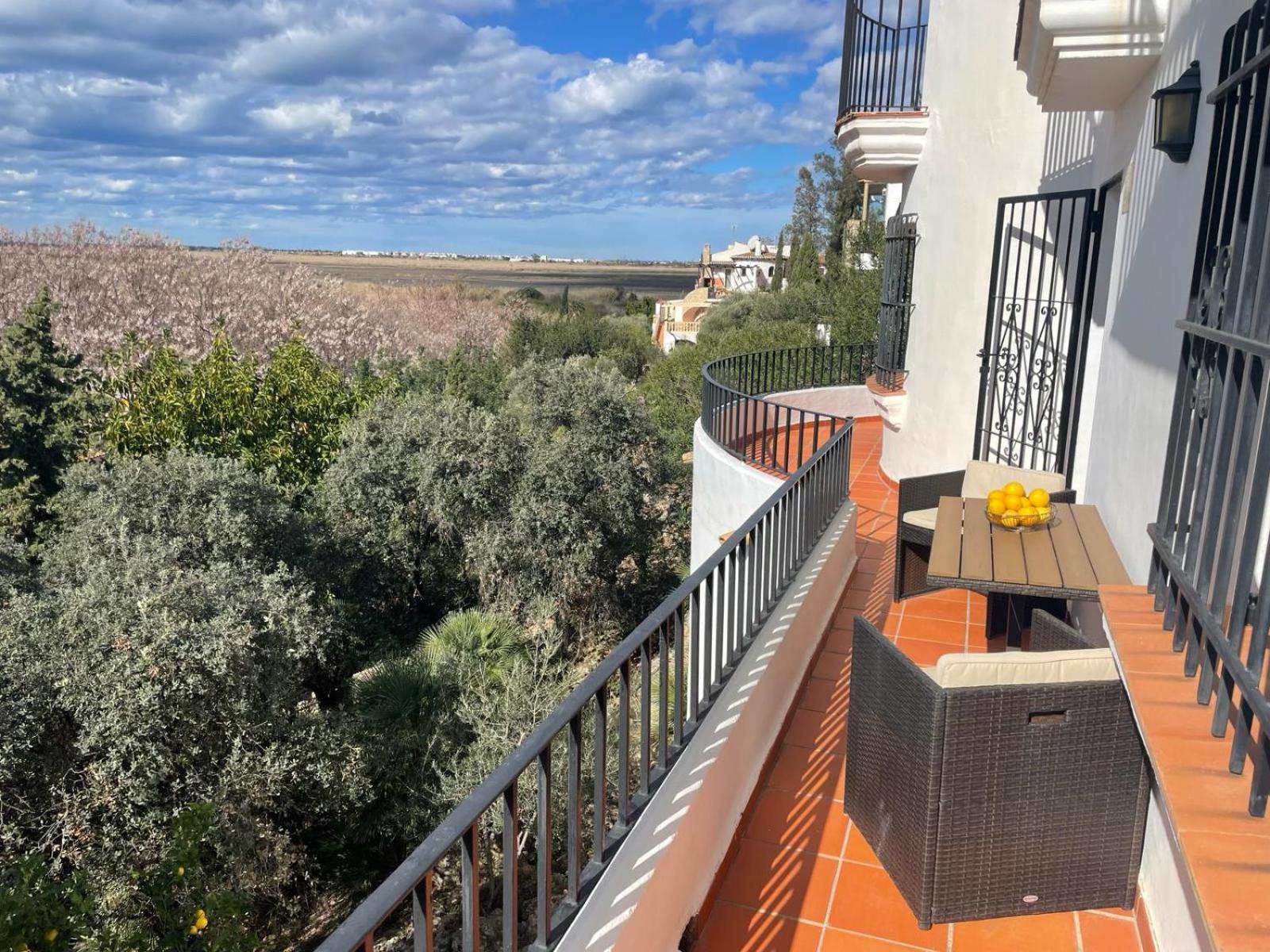 Apartment - 2 Bedrooms - Kitchen - Shared Pool - View